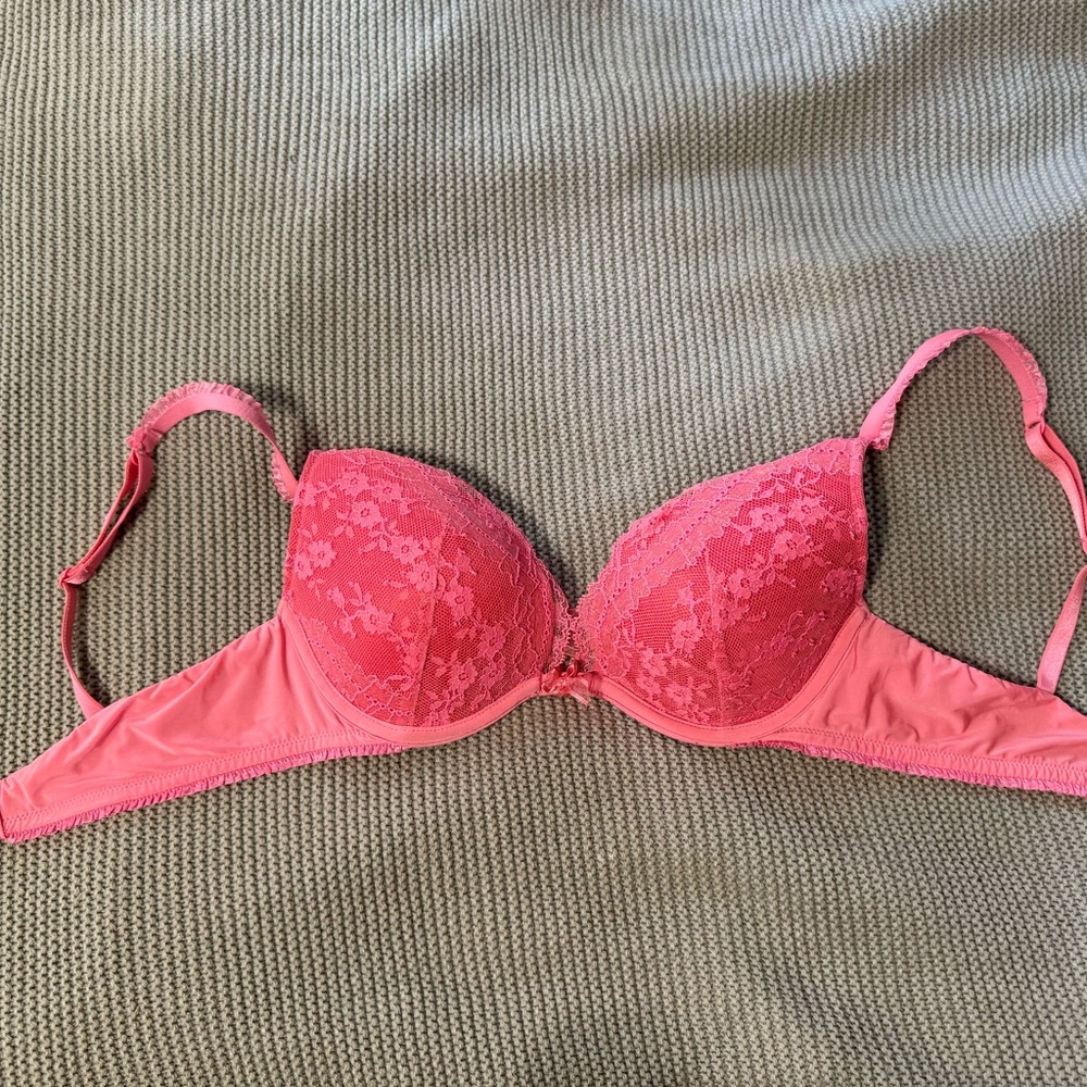 Victoria's Secret Vibrant Pink Lace Bra